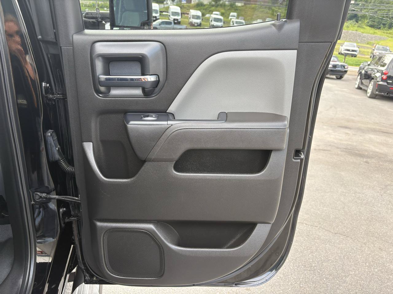 Used 2018 Chevrolet Silverado 3500 W/T w/ WT Convenience Package AWD/4WD image 23