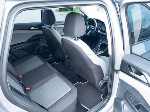 Certified 2023 Volkswagen Taos S w/ Driver Assistance Package image 35