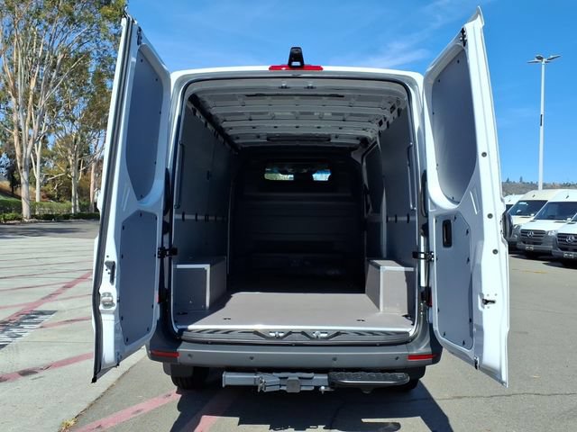 New 2026 Mercedes-Benz Sprinter 2500 image 21