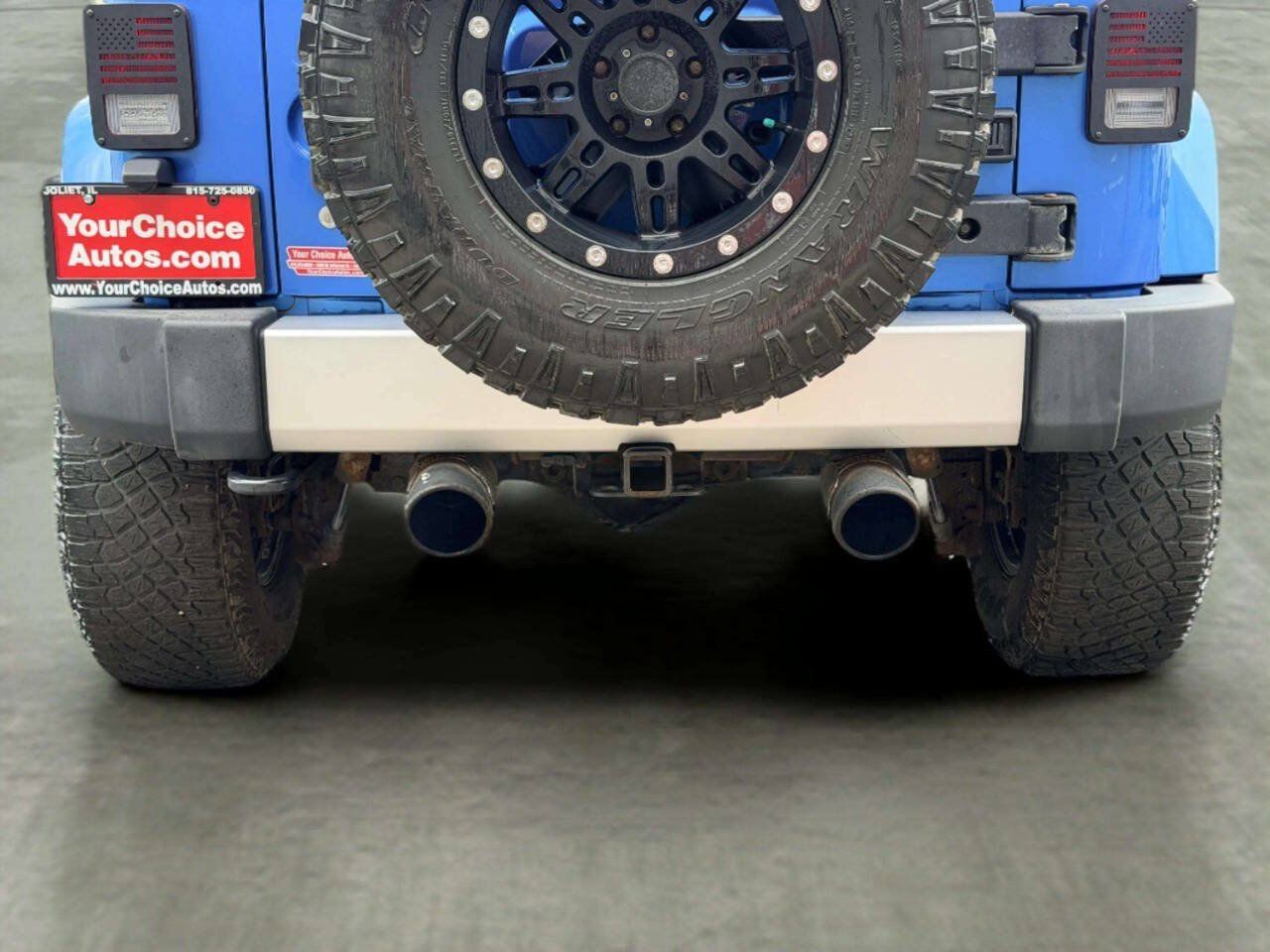 Used 2015 Jeep Wrangler Unlimited Sahara w/ Max Tow Package AWD/4WD image 5