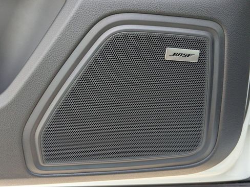 Certified 2026 Porsche Macan AWD/4WD image 14