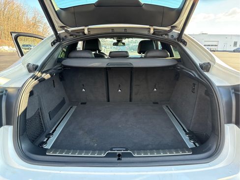 Used 2019 BMW X6 xDrive35i w/ Premium Package image 9