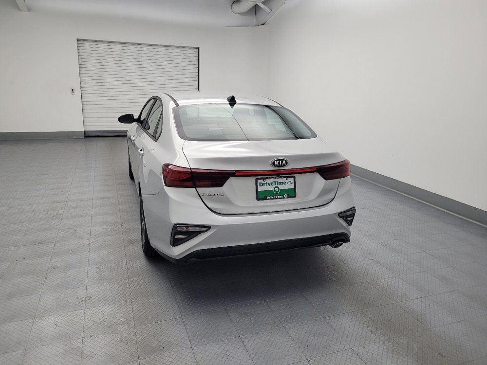 Used 2019 Kia Forte LXS FWD image 6