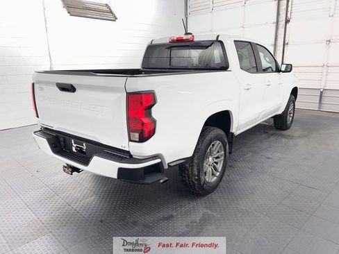 Used 2023 Chevrolet Colorado LT w/ LT Convenience Package II RWD image 9