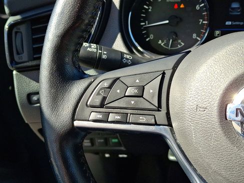 Used 2020 Nissan Rogue Sport SL w/ Premium Package image 22