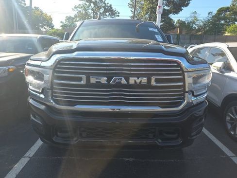 Used 2024 RAM 2500 Laramie AWD/4WD image 2