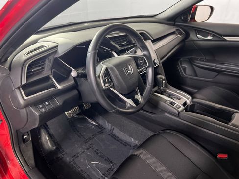 Used 2020 Honda Civic Sport image 9