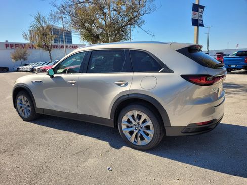 New 2026 MAZDA CX-90 3.3 Turbo w/ Preferred Package image 11