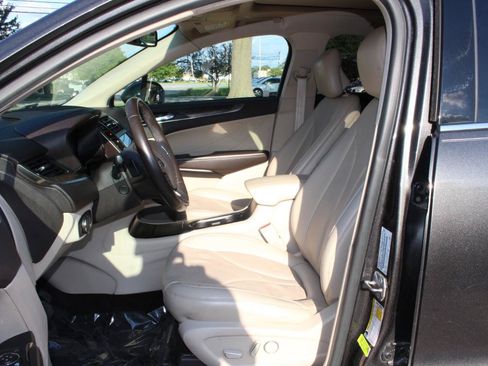 Used 2017 Lincoln MKC Reserve AWD/4WD image 13