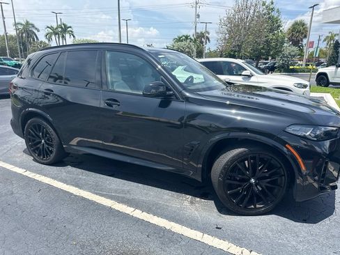 Used 2024 BMW X5 xDrive40i w/ M Sport Package AWD/4WD image 7