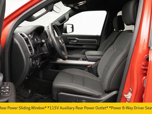 Used 2022 RAM 1500 Big Horn AWD/4WD image 6
