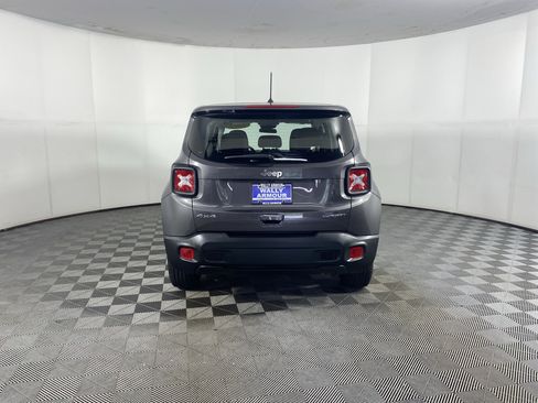 Used 2019 Jeep Renegade Sport AWD/4WD image 7