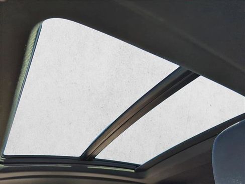 Used 2020 BMW X4 xDrive30i w/ Driving Assistance Package image 15