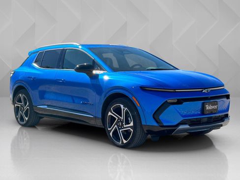 New 2025 Chevrolet Equinox EV LT w/ Convenience Package II image 3