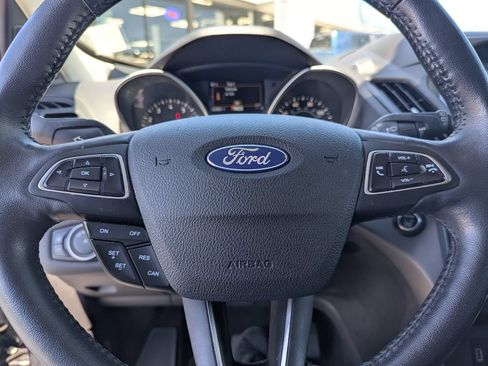 Used 2019 Ford Escape SEL AWD/4WD image 22