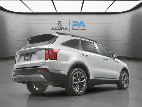 Used 2023 Kia Sorento SX Prestige image 38