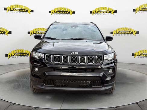 New 2026 Jeep Compass Latitude image 8