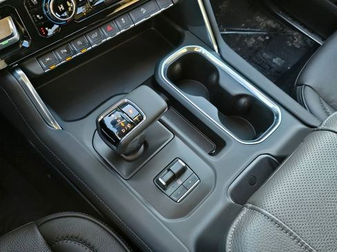 New 2026 GMC Sierra 1500 Denali AWD/4WD image 24