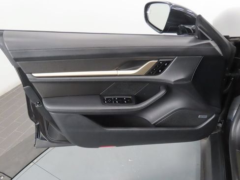 Certified 2021 Porsche Taycan Turbo S AWD/4WD image 34