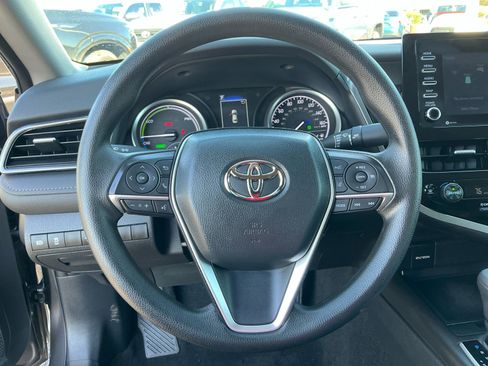 Certified 2023 Toyota Camry LE image 9