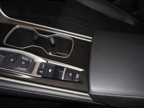 Certified 2022 Honda Accord Touring image 33