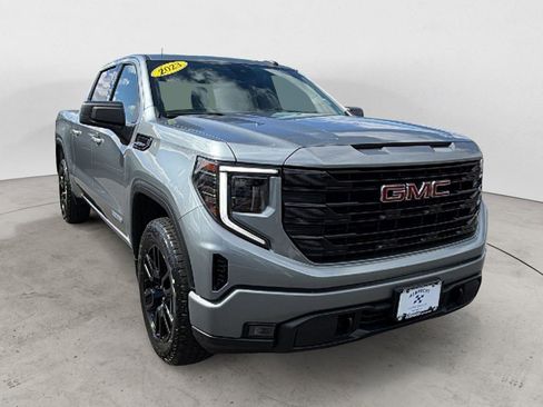 Used 2023 GMC Sierra 1500 Elevation image 1