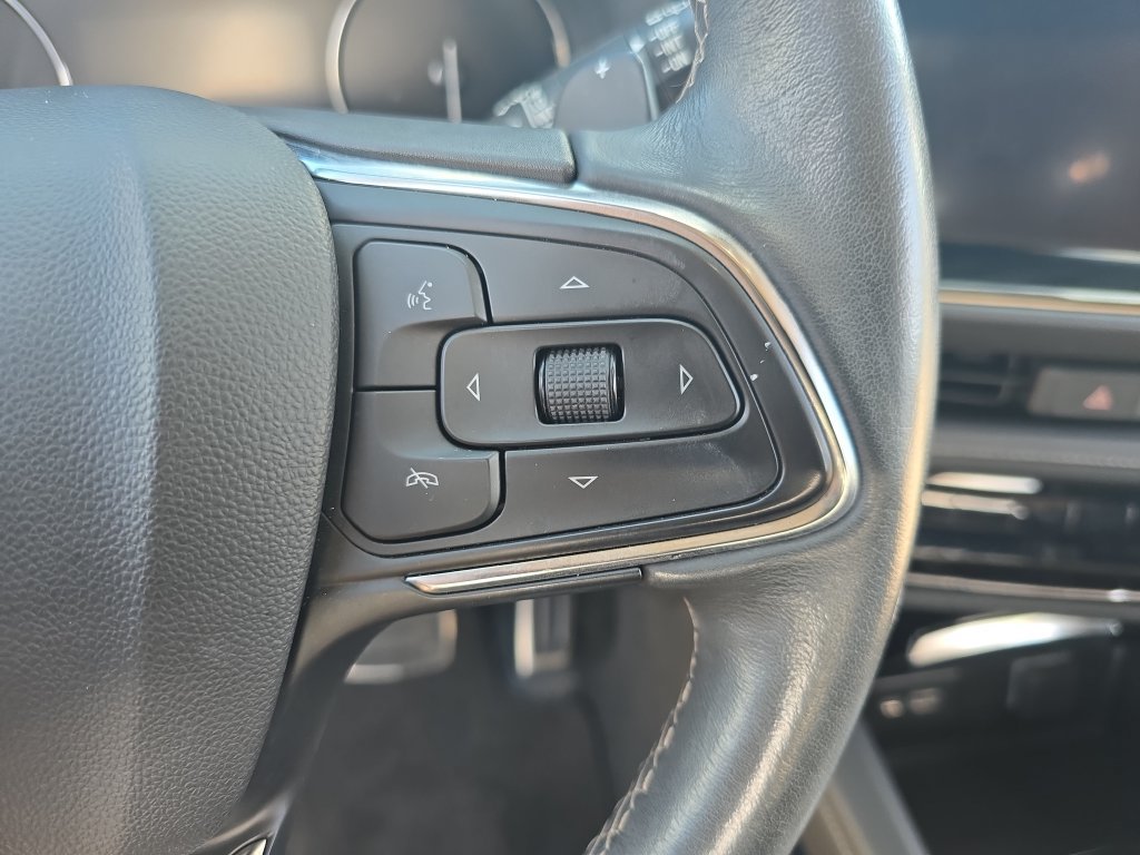 Used 2023 Buick Envision Preferred w/ Sport Touring Package AWD/4WD image 18