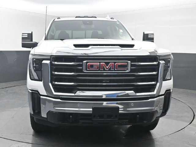 Used 2025 GMC Sierra 2500 SLT w/ SLT Convenience Package AWD/4WD image 11