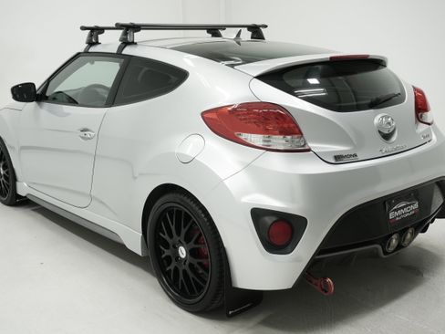 Used 2016 Hyundai Veloster Turbo image 6