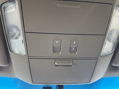 Used 2008 Toyota Sequoia Limited image 23