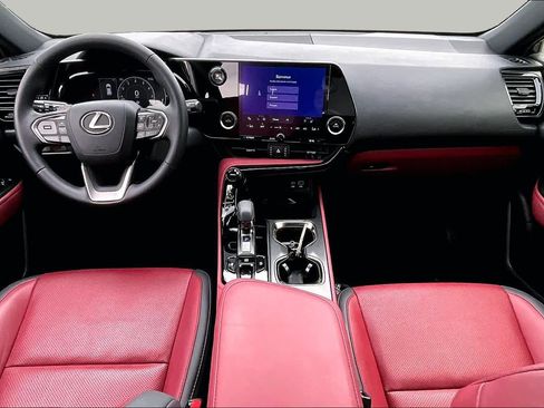 Used 2024 Lexus NX 250 FWD image 15