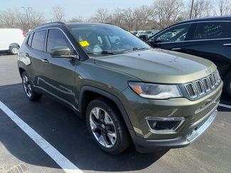 Used 2020 Jeep Compass Altitude video 1