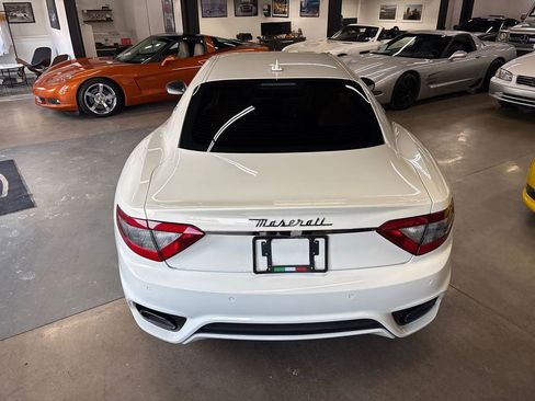 Used 2018 Maserati GranTurismo Sport image 10