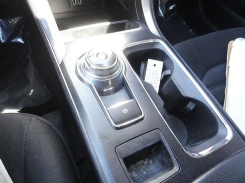 Used 2019 Ford Fusion SE AWD/4WD image 13