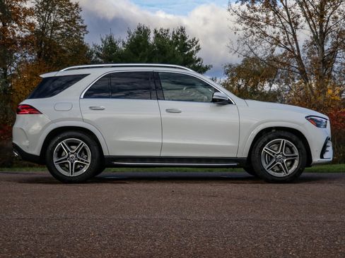 New 2026 Mercedes-Benz GLE 450 4MATIC image 3