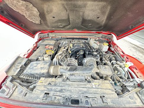 Used 2025 Jeep Gladiator Sport AWD/4WD image 19