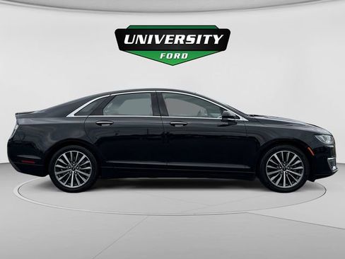 Used 2019 Lincoln MKZ Reserve FWD image 2