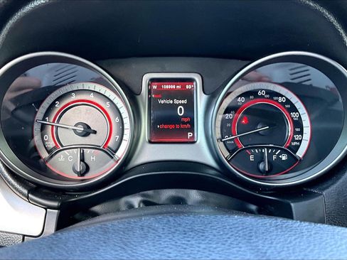Used 2018 Dodge Journey Crossroad w/ Driver Convenience Group FWD image 21