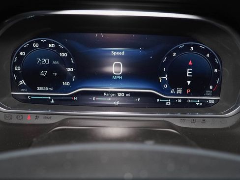 Used 2023 Chevrolet Tahoe Premier image 15