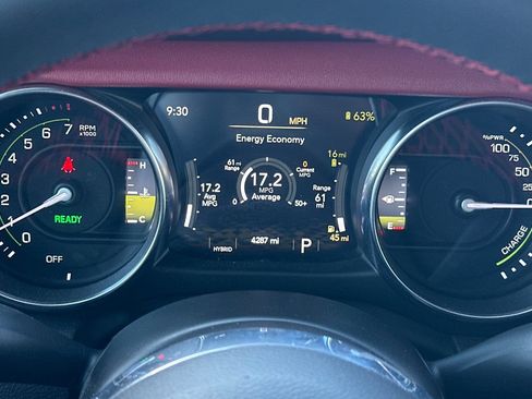 Used 2023 Jeep Wrangler Unlimited Rubicon 4xe image 29