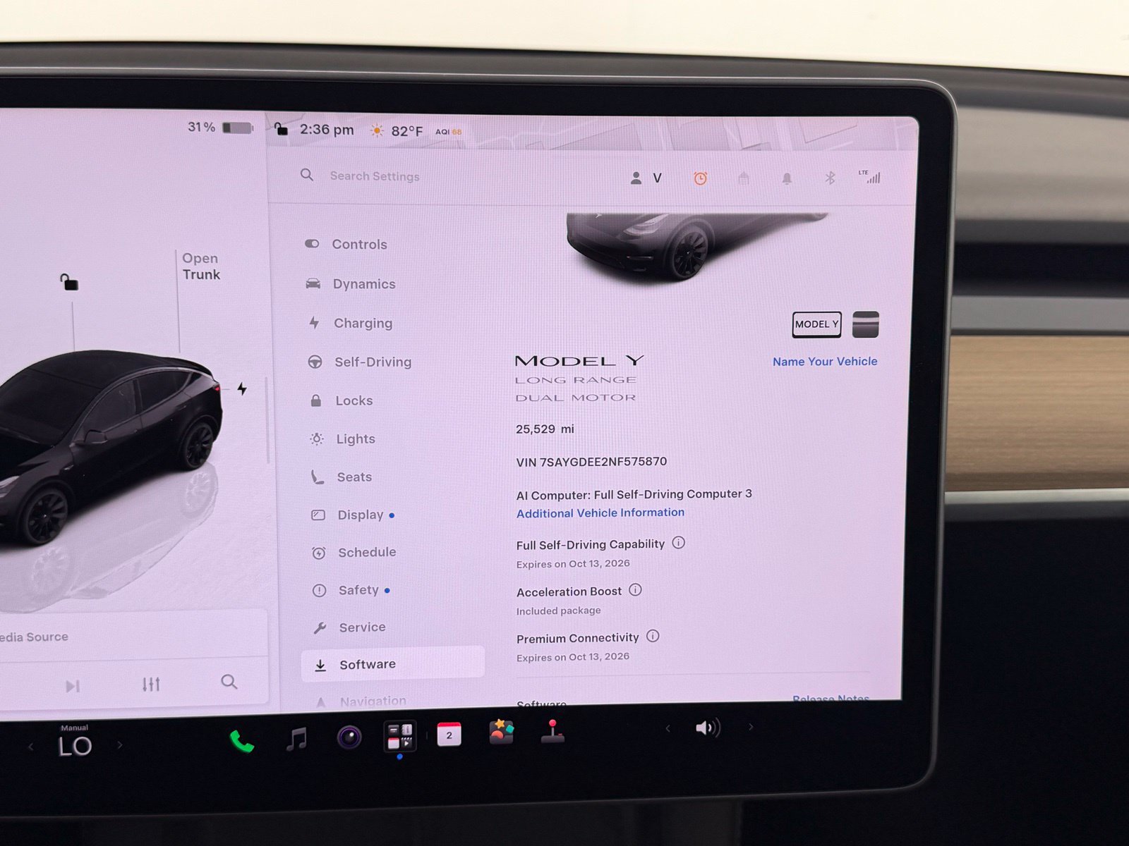 Used 2022 Tesla Model Y Long Range AWD/4WD image 21