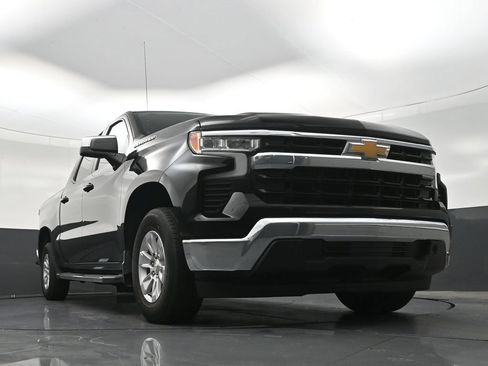 Used 2023 Chevrolet Silverado 1500 LT RWD image 30