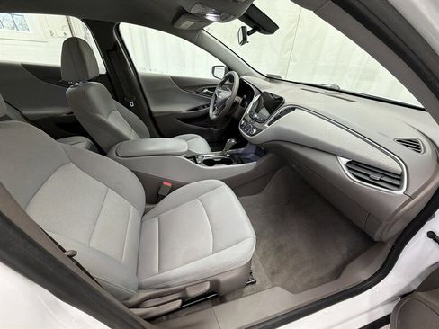 Used 2019 Chevrolet Malibu LS image 13