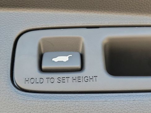Certified 2024 Honda CR-V EX-L image 10