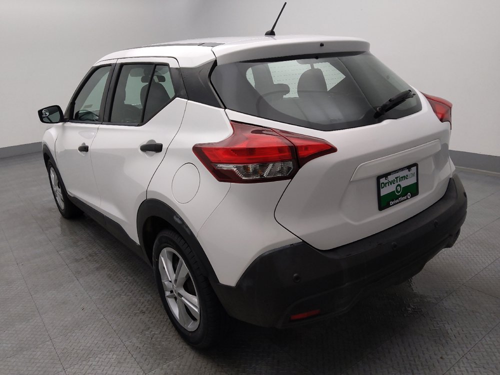 Used 2020 Nissan Kicks S FWD image 6