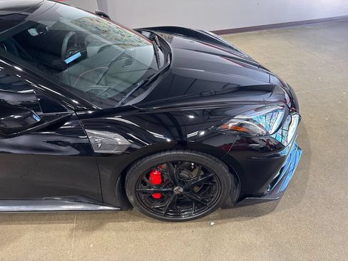 Used 2022 Chevrolet Corvette Stingray Premium Conv w/ Z51 Performance Package RWD image 41
