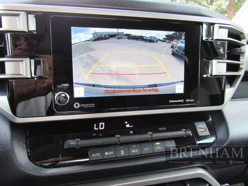 Used 2024 Toyota Tundra SR5 w/ SR5 Convenience Package AWD/4WD image 23