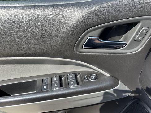 Used 2017 Chevrolet Colorado LT w/ LT Convenience Package image 16