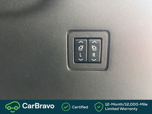 Certified 2023 Chevrolet Traverse High Country AWD/4WD image 20