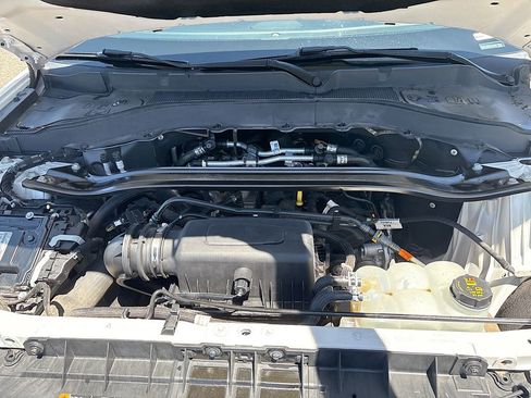 Used 2022 Ford Explorer ST-Line RWD image 33